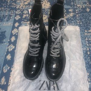 Animal print boots platform